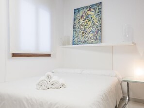 1 bedroom, iron/ironing board, internet, bed sheets