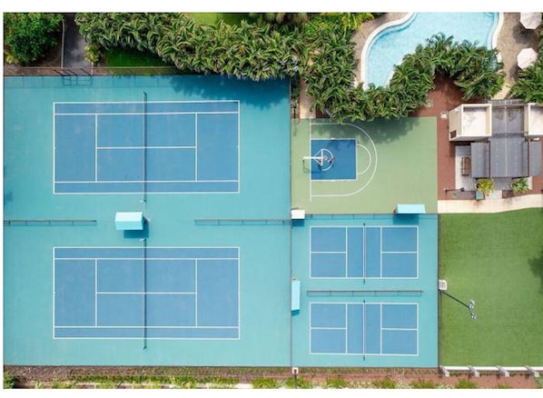 Sports court - Pacifico L605 Casa Sommer • 3 BR Resort-Club Condo • Pools, Beach Club, Playas del Coco (Provincia de Guanacaste)