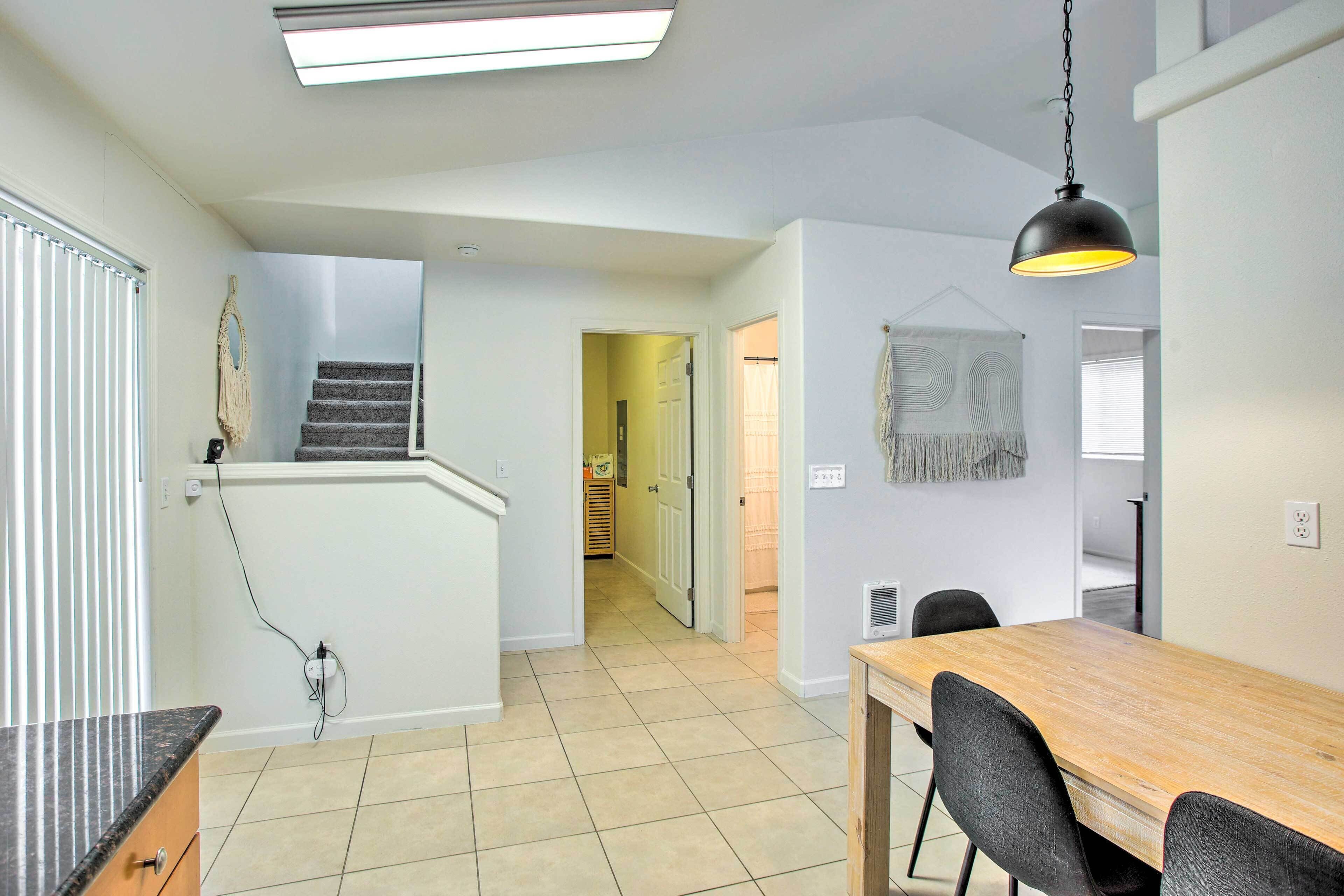 FamilyFriendly Home w/ Private Yard!, WA Vacation