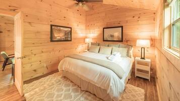 1 soverom, strykejern/-brett, wi-fi og sengetøy