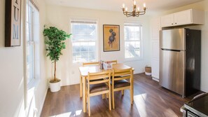 Dining - Hot Tub, fully fenced, and dog friendly! (Indianapolis)