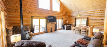 Red Feather Lakes Cozy Log Cabin