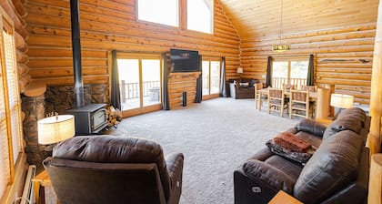 Red Feather Lakes Cozy Log Cabin