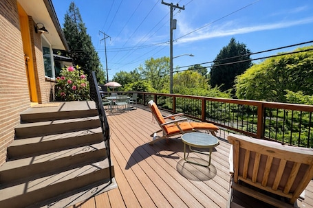 Terrace/patio. Stylish Fremont Retreat | Sleeps 8, Walk to Eats