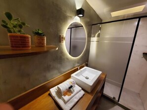 Chambre Familiale | Salle de bain
