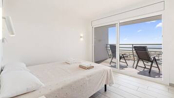 1 chambre, fer et planche Ă repasser, Wi-Fi gratuit, draps fournis