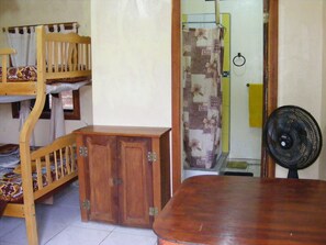 Familien-Vierbettzimmer