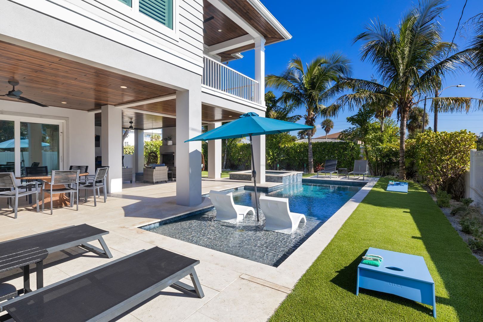 Et oppvarmet basseng