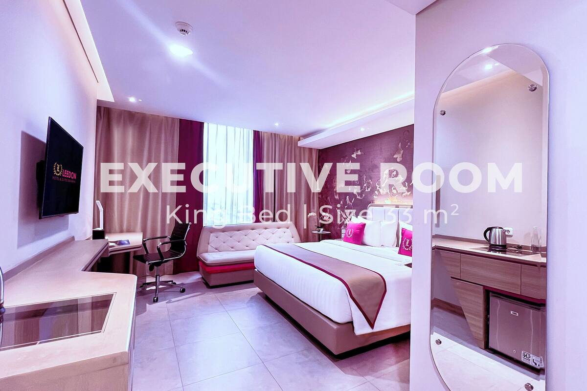 1 bedroom, in-room safe, iron/ironing board, free WiFi