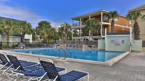 Pool - Southbay by the Gulf 124 | Beachfront Townhome w/ Pools & Patios (Destin)