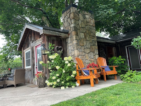 Terrace/patio. Guest house close to Blue Mountain, Wasaga Beach and Collingwood!