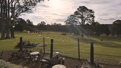 Historic homestead on 60 acres, private golf course, sleeps 40+