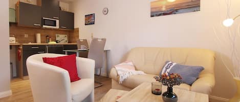 Télévision, chaîne hi-fi