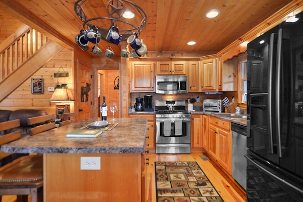 Frigorífic, microones, forn i placa de cuina