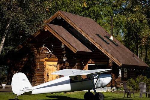 The Airstrip / Custom Hot Tub
