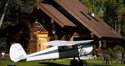 The Airstrip / Custom Hot Tub