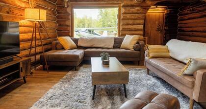 The Airstrip - Runway Cabin