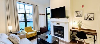 ⭐️ DELUXE 1 Bdr - Walkout Patio to Pool & Hot Tub ⛰ Mountain Creek Resort @ Appa