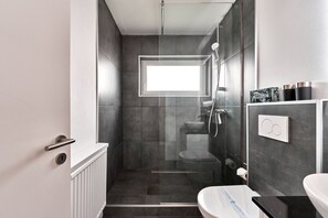 Imagen sin descripción, 2 de 28, botón