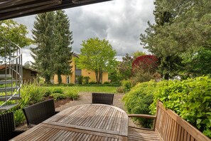 Buiten dineren