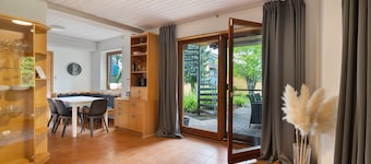 Haus Ersfeld – Appartement jardin avec terrasse privée, jardin commun et Wi-Fi