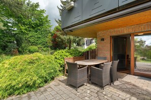 Buiten dineren