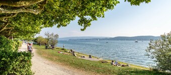 Appartamento 'Radolfzell Bodensee' con vista sulle montagne, balcone e Wi-Fi