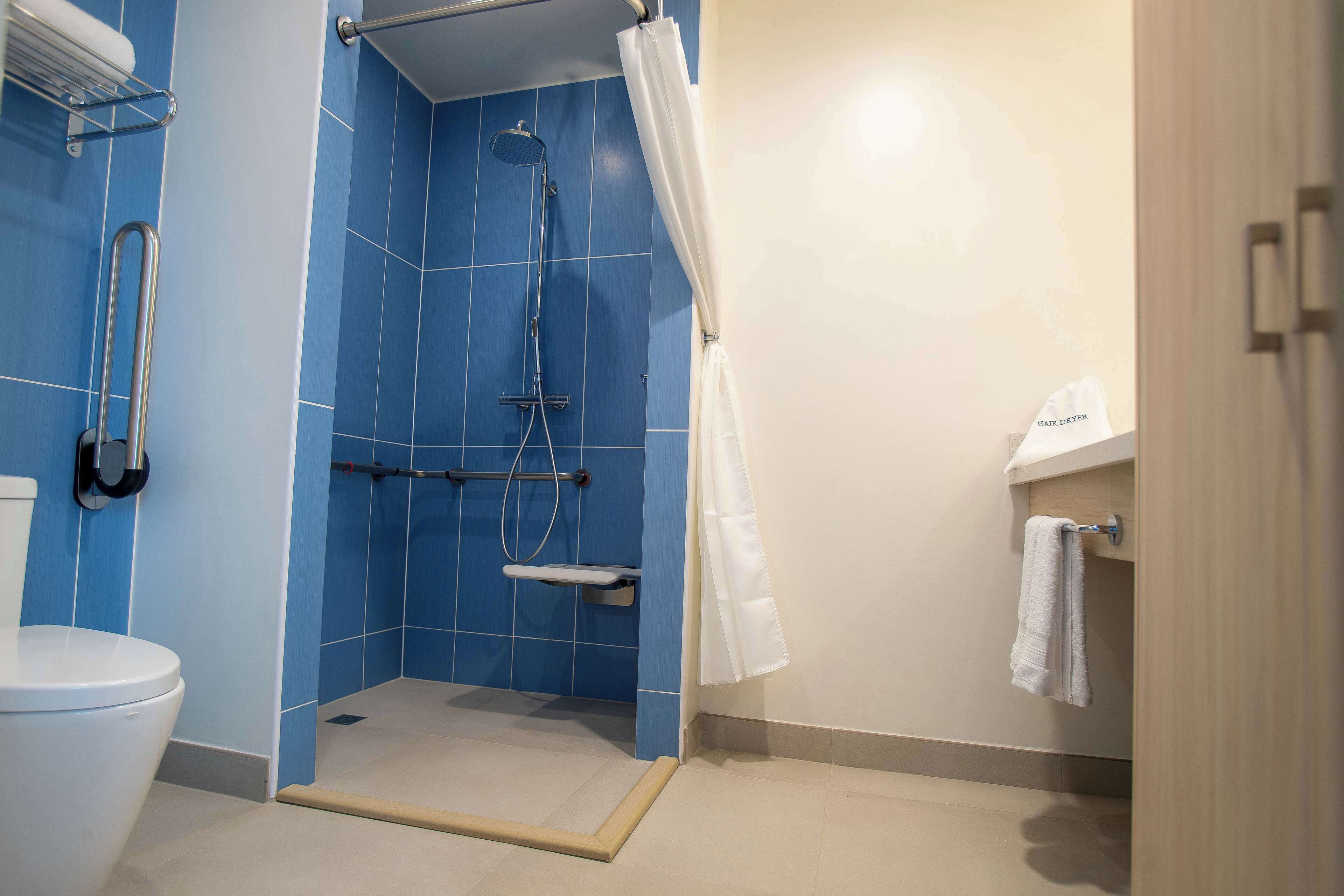 Photo - Hampton By Hilton Quito La Carolina Park