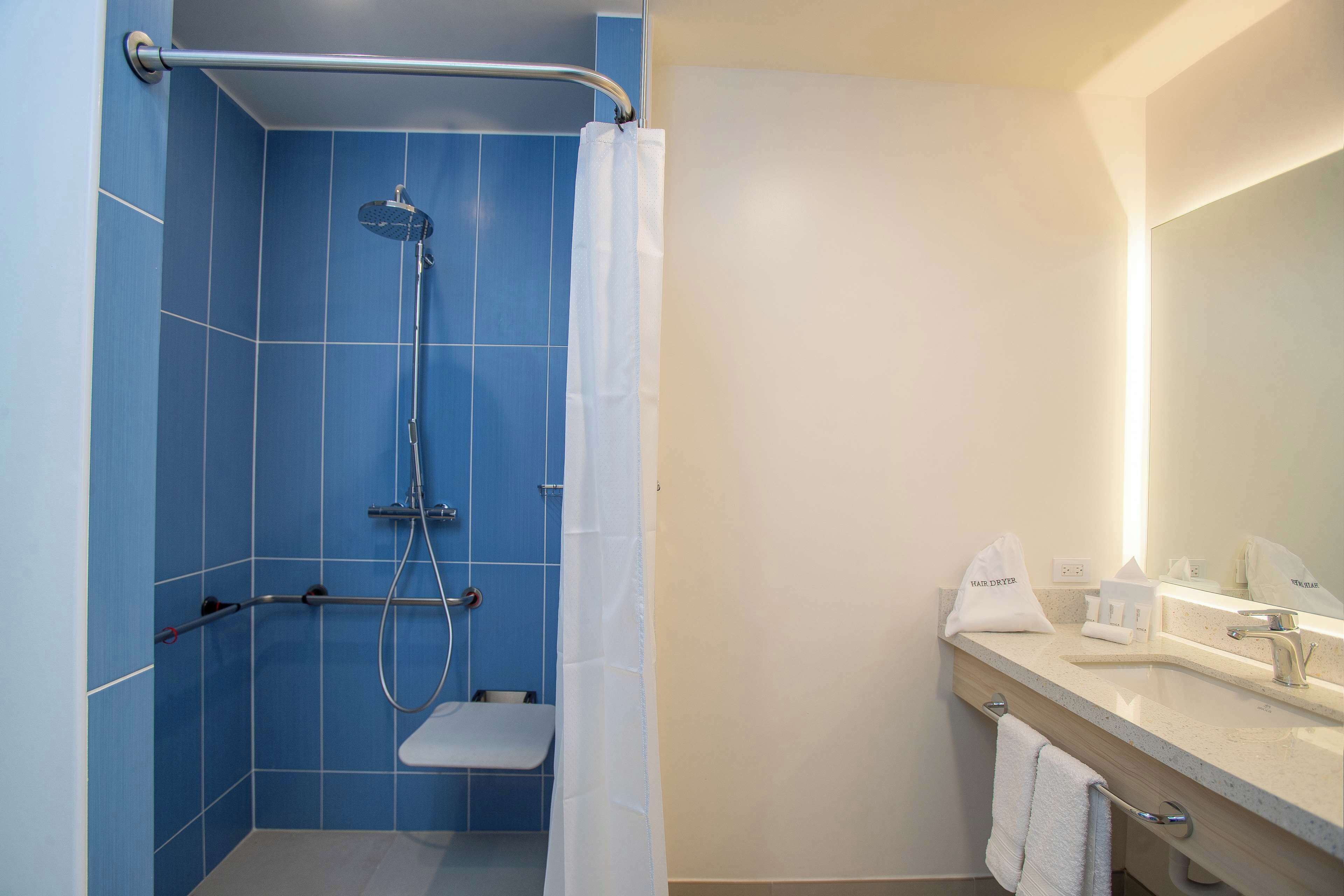 Photo - Hampton By Hilton Quito La Carolina Park