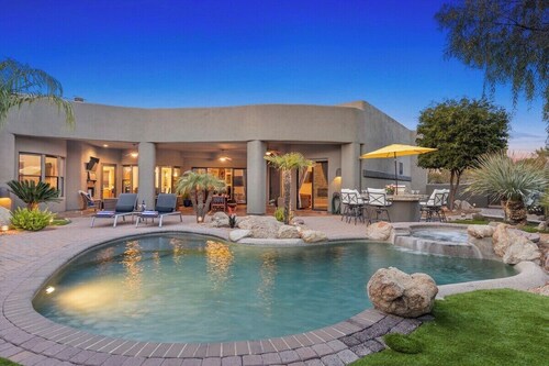 The Debonair Derby by PaseoHomesAZ with Heated Pool/Spa