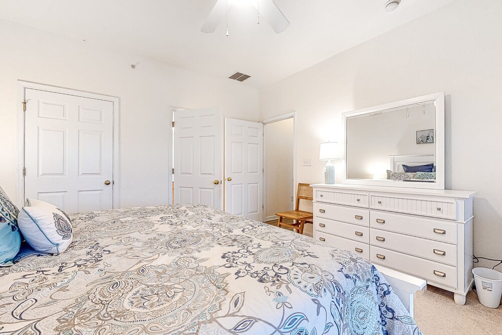 Bear Trap Dunes condo with access to tennis/pickleball, sauna, pool