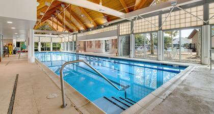 Bear Trap Dunes condo with access to tennis/pickleball, sauna, pool & fast WiFi