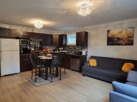 Fridge, microwave, espresso maker, coffee/tea maker