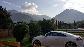 Property grounds - Alpenrose 91 m², 2-5 persons, 2 sep. Bedroom, eat-in kitchen, WLAN, balcony (Unterwössen)