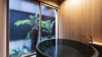 Town House No.5, Non Smoking | Bathroom | Separate tub and shower, hair dryer, slippers, towels