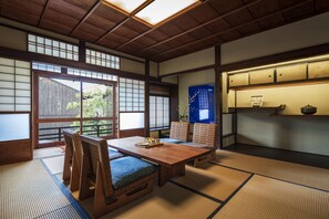 Town House No.1, Non Smoking | 1 bedroom, free WiFi - Rinn Shiki Juraku (Kyoto)