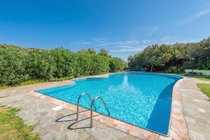 Villa estándar, varias habitaciones (Sea Villas 4IN 1Km From The Beach) | Alberca