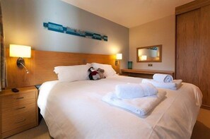 2 slaapkamers, een strijkplank/strijkijzer, gratis wifi, beddengoed