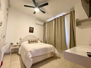 Executive Room - Casa Margarita Oaxaca (Oaxaca)