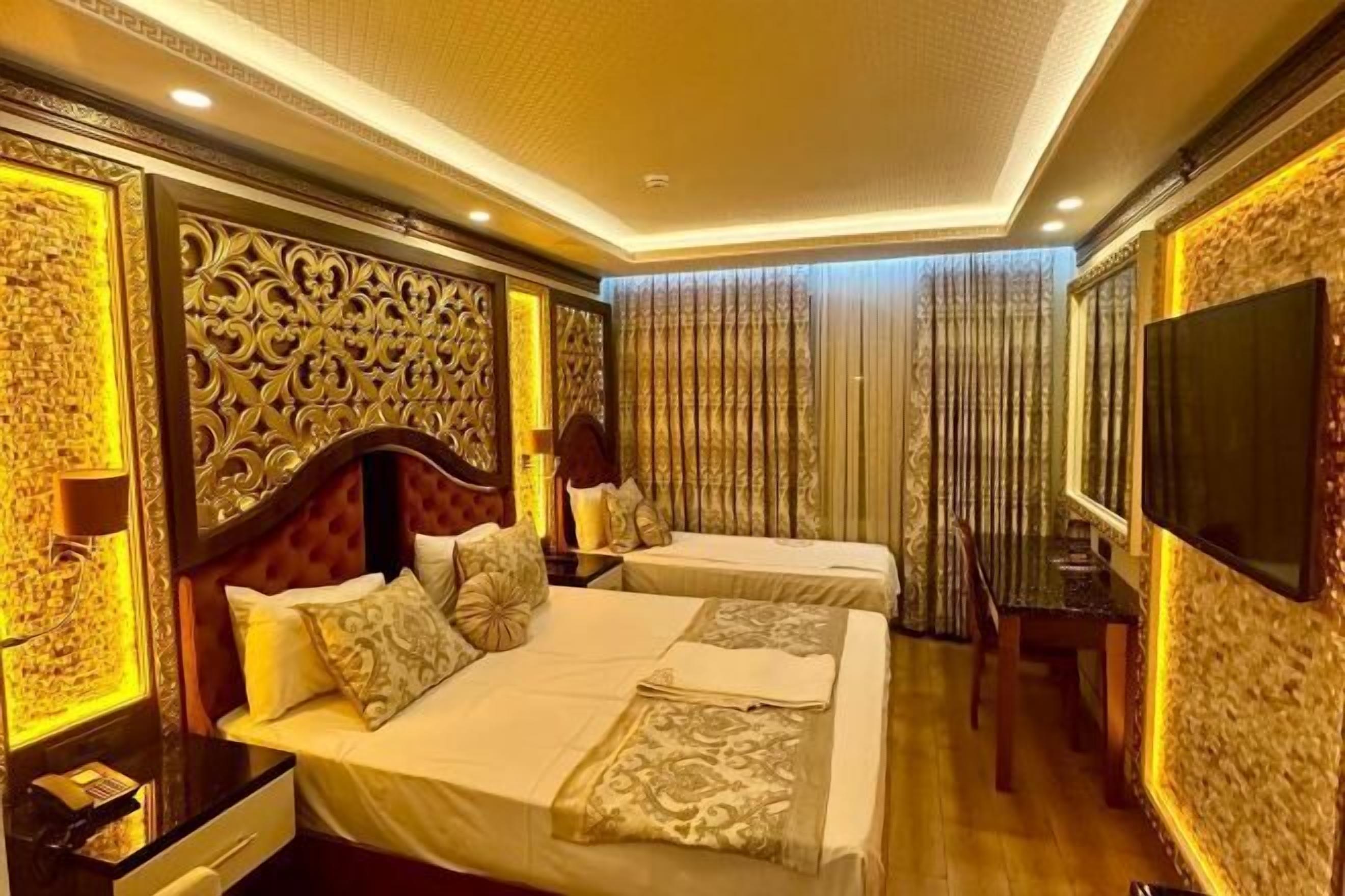 Premium bedding, minibar, in-room safe, soundproofing