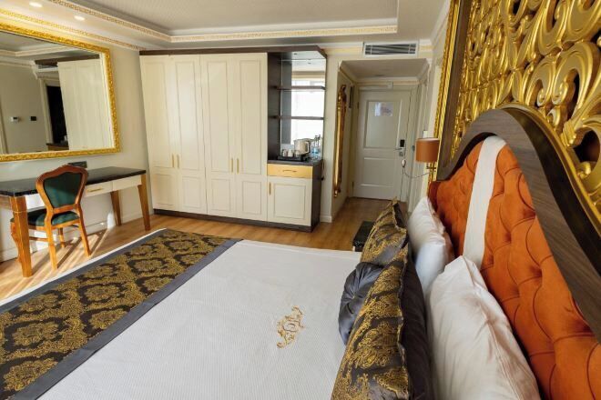 Premium-sengetøj, minibar, pengeskab på værelset, lydisolering