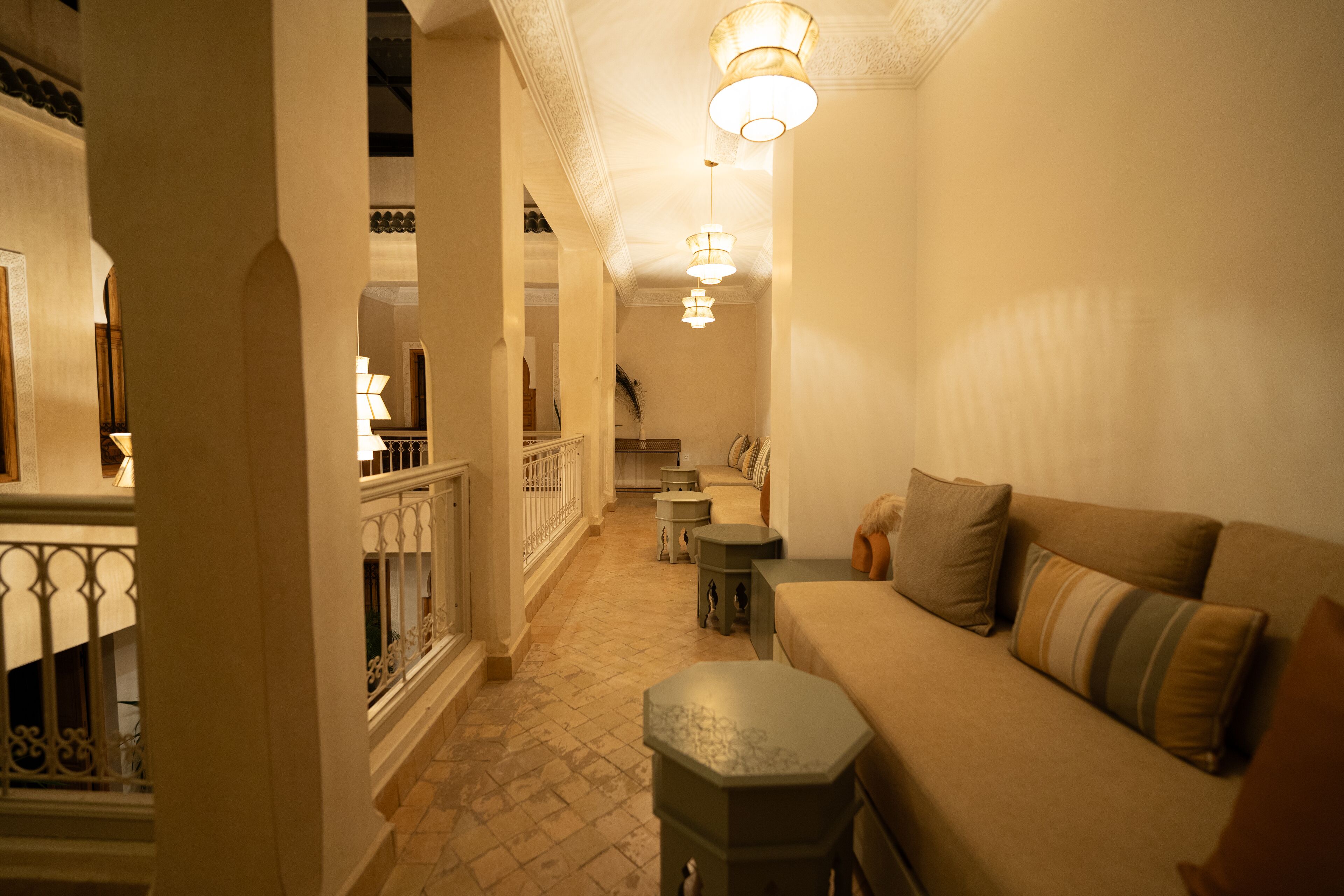 บริเวณภายนอก