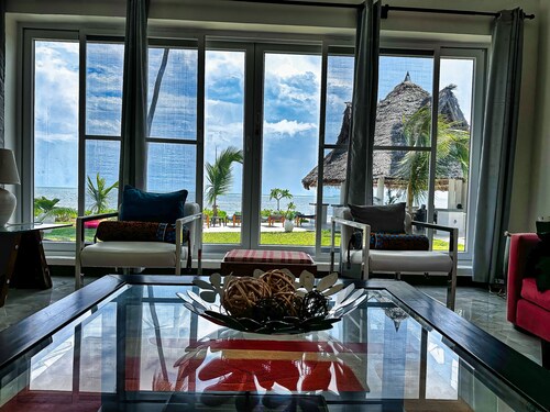 Zen-Zanzibar Beach Front Villa