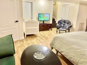 Egyptian cotton sheets, premium bedding, desk, laptop workspace