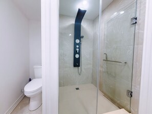 Family Quadruple Room, Private Bathroom | Bathroom | Shower, hair dryer, towels, soap - Cozy Rooms in Bright Walkout Suite - Newly Renovated 2026 (Richmond Hill)