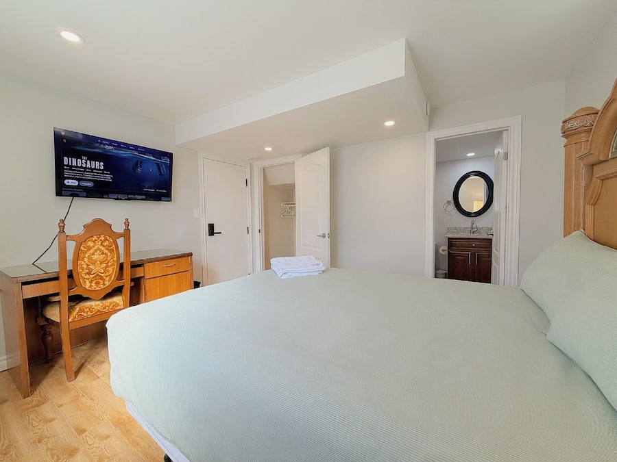 Deluxe Double Room, Private Bathroom, Garden View | Egyptian cotton sheets, premium bedding, desk, laptop workspace