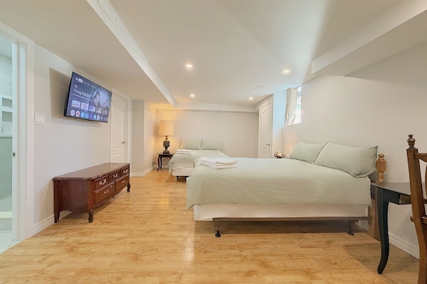 Family Quadruple Room, 2 Double Beds, Private Bathroom | Egyptian cotton sheets, premium bedding, desk, laptop workspace