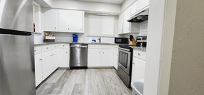 Fridge, microwave, oven, stovetop - Sky blue on Eden (Longview)