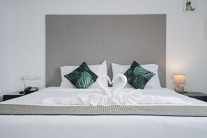 Standard Double Room - NOBLE HOUSE PATONG (Patong)