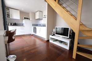 Fridge, microwave, oven, coffee/tea maker - Vacation rental SAINT REMY DE PROVENCE LS1-416 (Saint Remy de Provence)